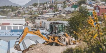 Se está realizando la apertura de calles en la Urbanización de “Fueguinos Autoconvocados”