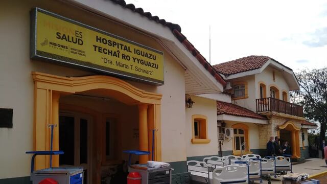 Equipamientos y firma de convenio en el Hospital Marta Schwartz de Puerto Iguazú.