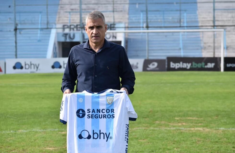 Fabián Nardozza dejó de ser el Director Técnico de Atlético de Rafaela: ¿llega Iván Juárez?