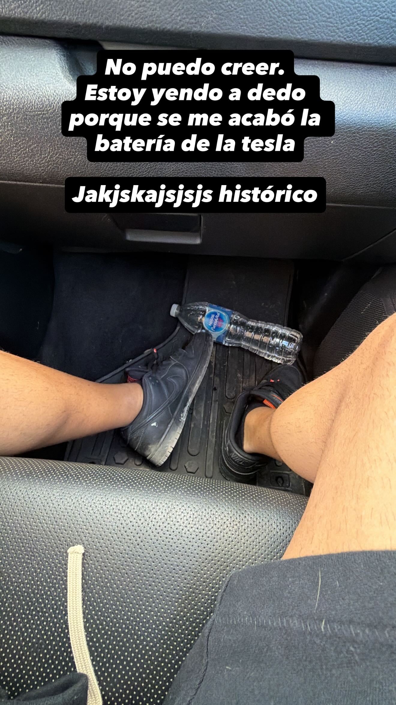 El desopilante inconveniente que tuvo Coscu en la ruta y se hizo viral por su auto Tesla Cybertruck