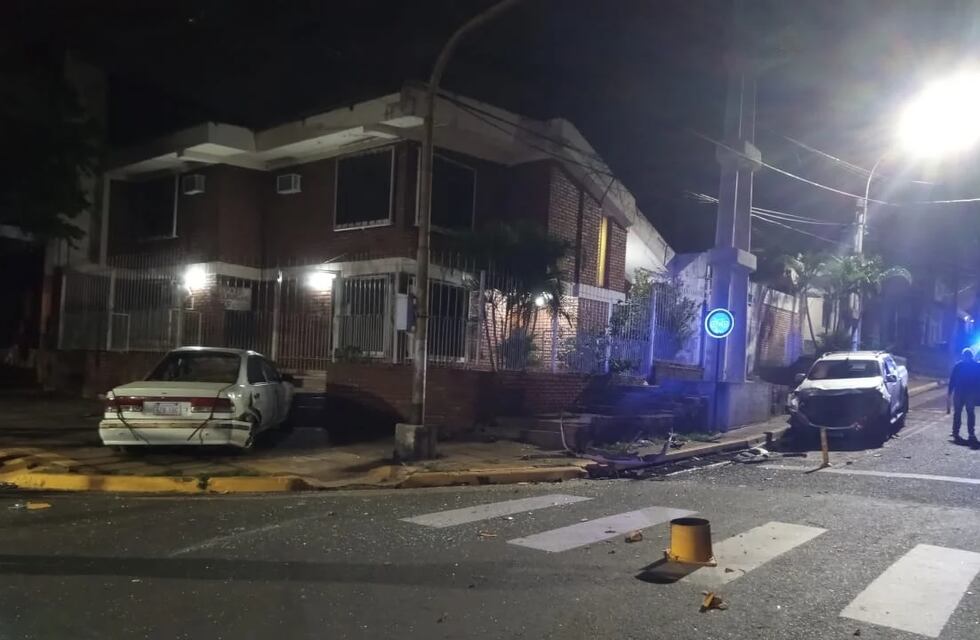 Presunta picada de autos causó un violento choque en Posadas