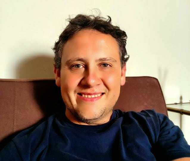 Sebastián Mealla, autor de la nota, es profesor universitario y acompaña a empresas de Argentina, Latinoamérica y España en procesos de transformación humana y estratégica.