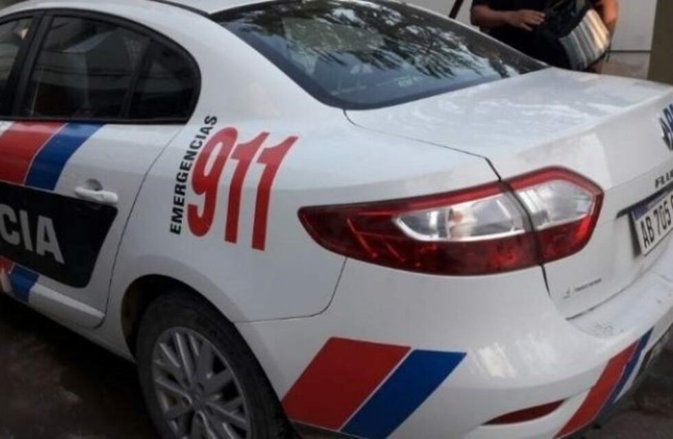 Policías fingieron un allanamiento y robaron $85 mil de una vivienda