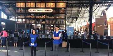 COn un amplio operativo, este lunes comenzó la entrega de al tarjeta alimentar\u002E (LT8)