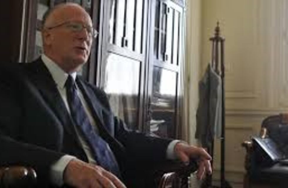 Se bajaron dos candidatos y quedaron solo tres postulantes para fiscal general de Santa Fe