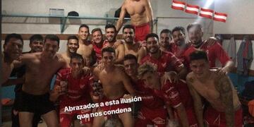 La Gloria desató un carnaval en Gualechaychú\u002E Triunfazo y a soñar con el ascenso\u002E