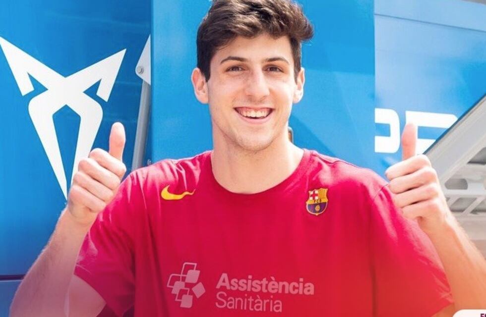 El varillense Leandro Bolmaro renovó con el Barcelona