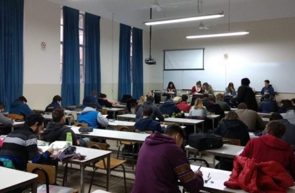 Universidad Nacional de Rosario anunció curso introductorio virtual para 2021