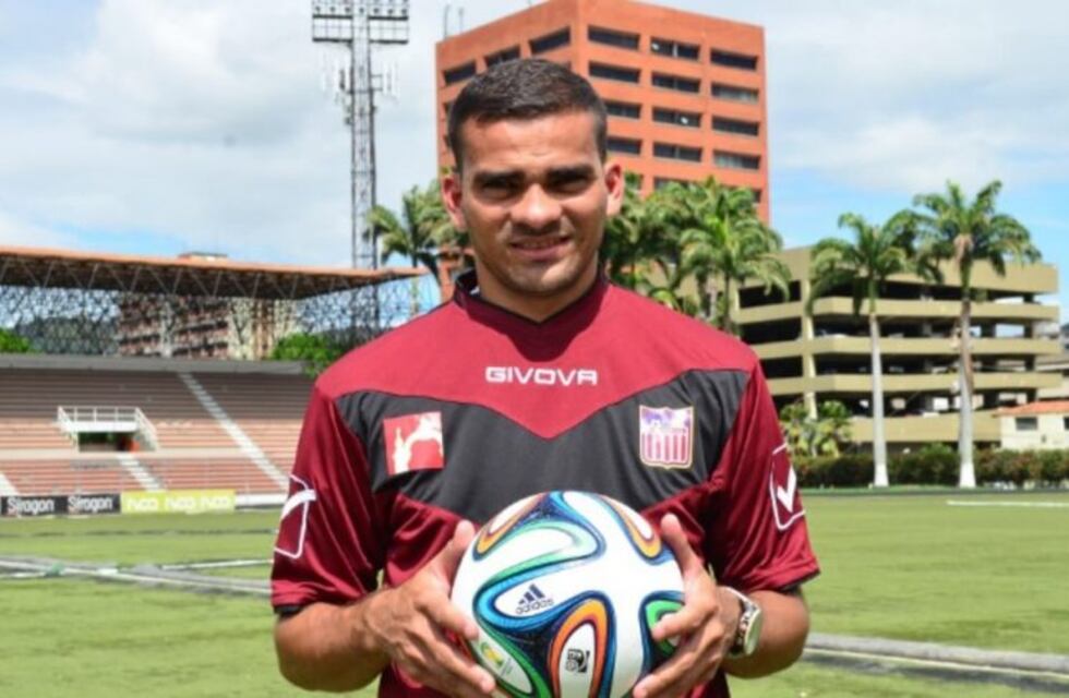 El venezolano Dany Cure es el primer refuerzo de Central Córdoba