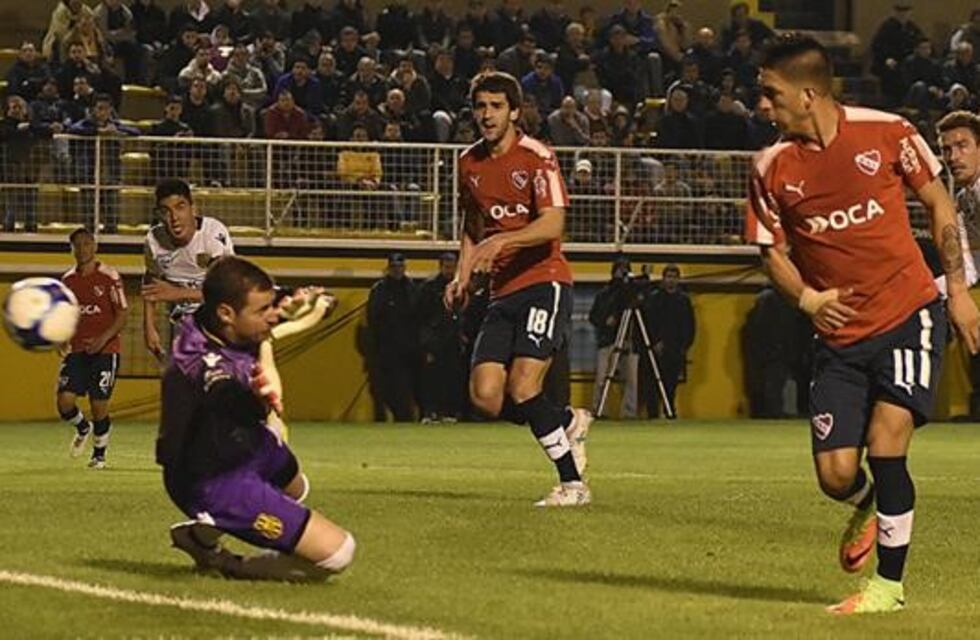 Independiente, con varios suplentes, empató 1-1 con Olimpo