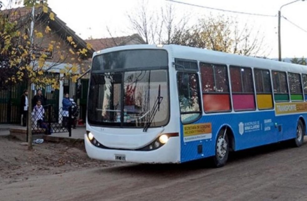Mina Clavero: Servicio de transporte gratuito para escolares