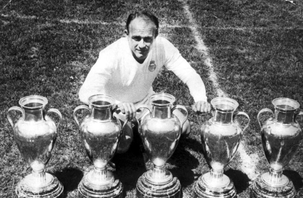 Alfredo Di Stéfano, leyenda del Real Madrid tendrá una calle en la capital española