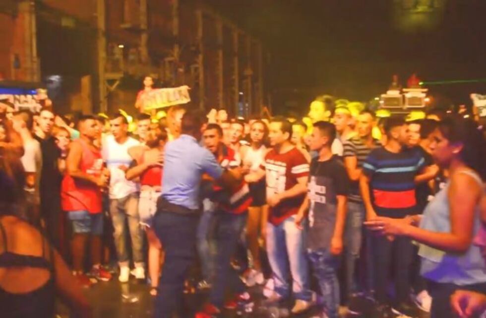 Ulises Bueno frenó un baile porque dos fans se estaban peleando