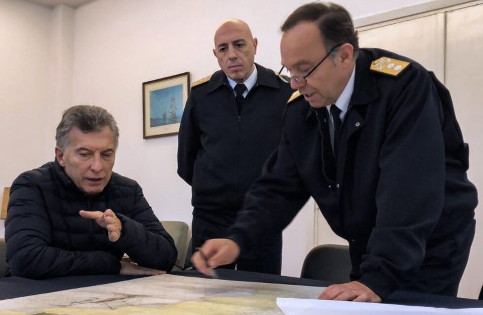 Macri: 'Seguimos haciendo todo lo posible para encontrarlos'