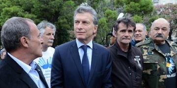 macri con ex combatientes