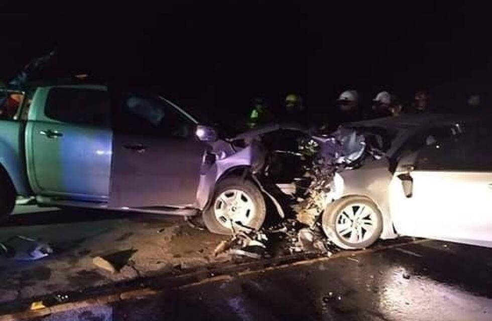 Tremendo choque frontal en Pinamar: hay tres muertos y cuatro heridos