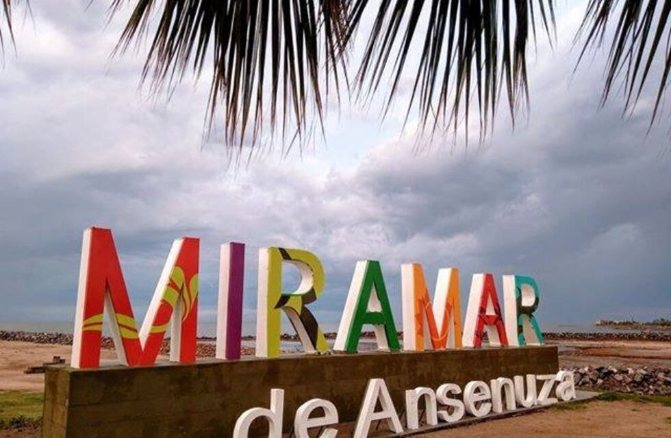 Miramar de Ansenuza recibió a más de 600 nadadores