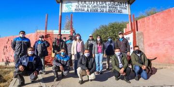 El Municipio Riojano hizo efectivo el traslado de los búfalos y el yacaré