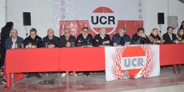 La conducción del radicalismo provincial y sus principales dirigentes, encabezaron la jornada de debate\u002E