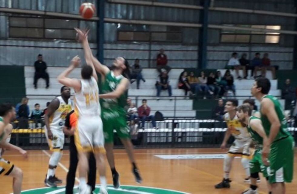 Ganó Barrio Parque, en el inicio de la semifinal de la Liga Argentina