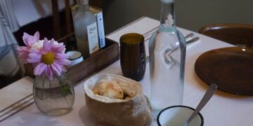 Es obligatorio que ofrezcan agua gratis en restaurantes y bares.