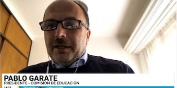 Pablo Garate y la Comisión de Educación con Agustina Vila