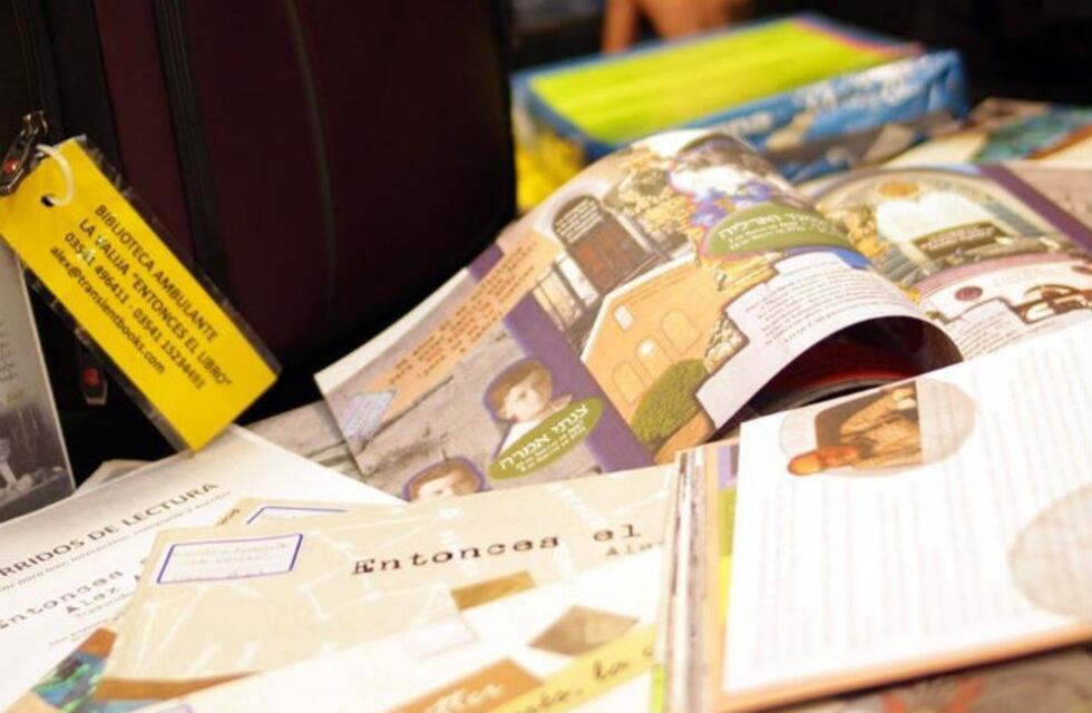 La increíble historia de las valijas que viajan de aula en aula