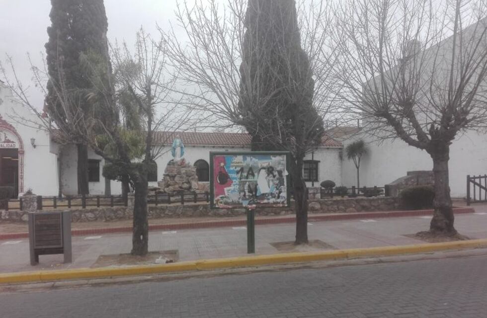 Chau a los carteles de publicidad en la vía pública