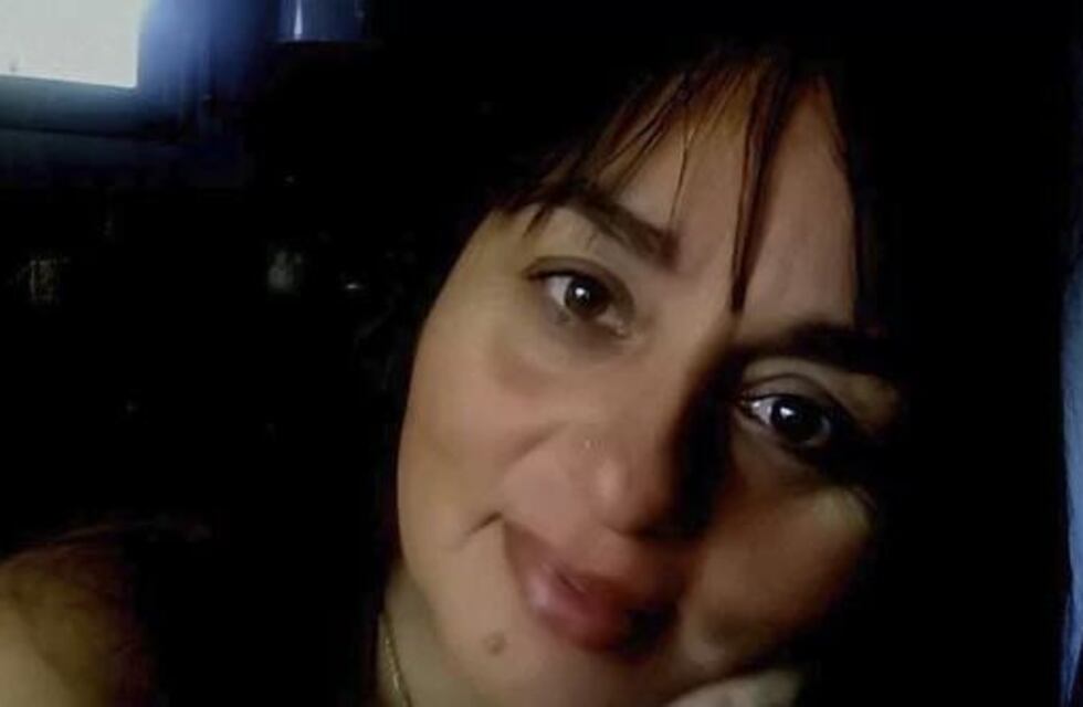 Otra vez en Mar del Plata: rechazó a un hombre en un bar y la golpeó