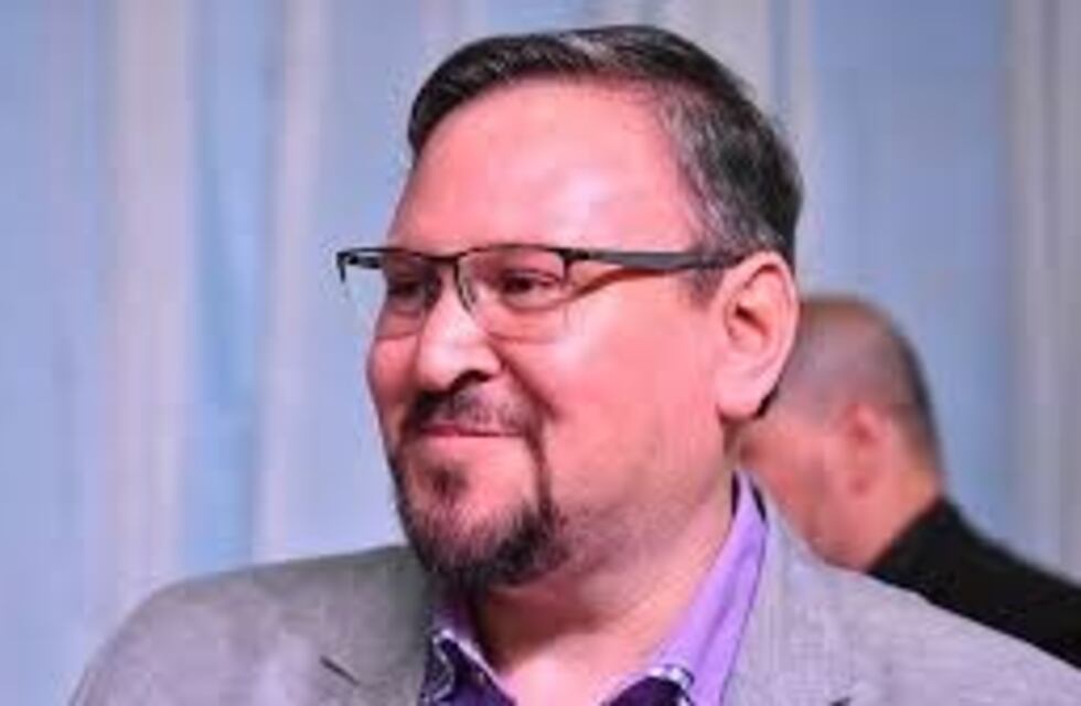 Tolhuin: Concejal colabora en el Centro Asistencial Ad Honoren