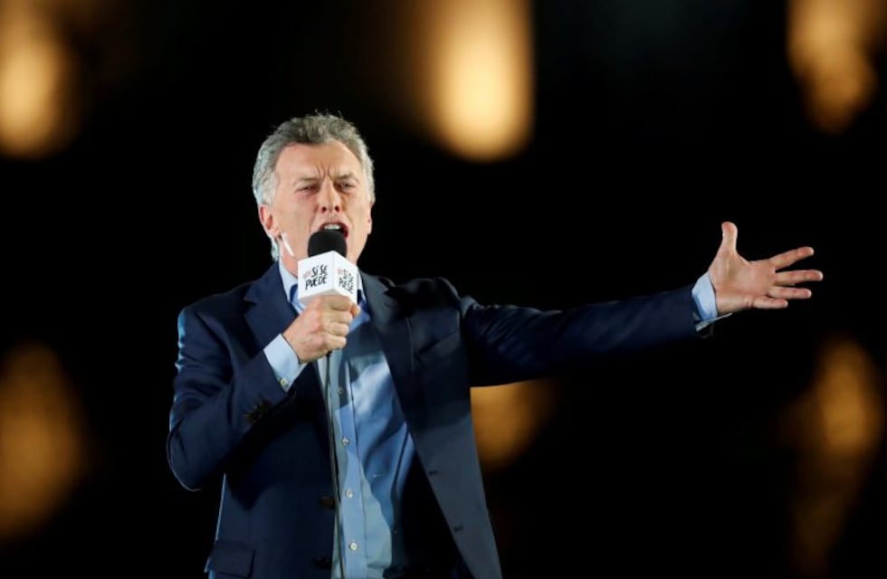 Mauricio Macri recibió inyecciones de ozono para aliviar un dolor de espalda