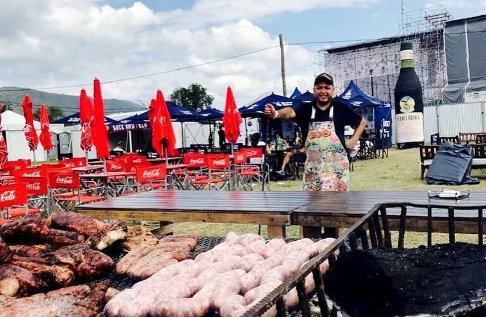 La cocina del Cosquín Rock tiene el sabor de Arroyito