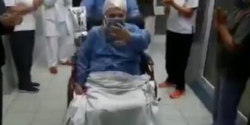 paciente recupera de coronavirus deja el Hospital El Carmen de Mendoza\u002E