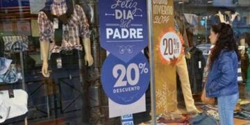 Premiarán a los clientes que compren por anticipado el regalo para papá