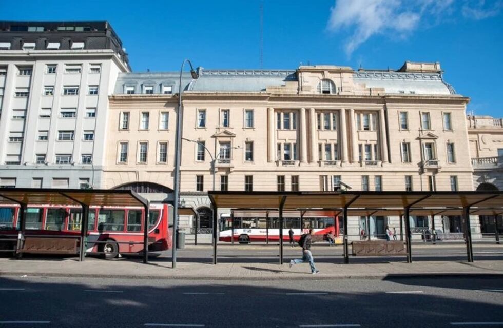 Coronavirus: choferes de colectivo festejaron un cumpleaños y ahora hay al menos dos contagiados