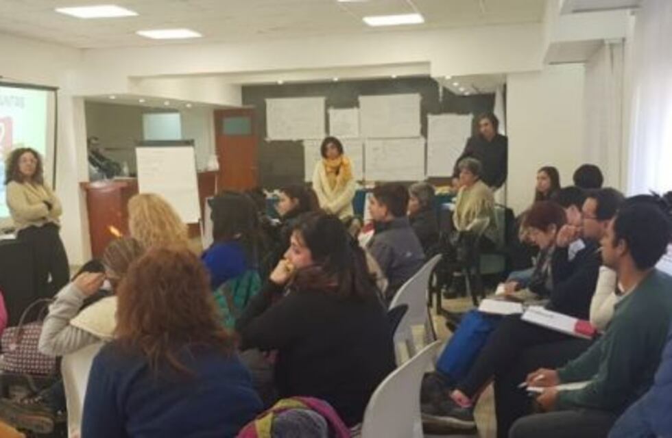 El Chaltén: ANMAT brindó capacitación sobre manipulación de alimentos