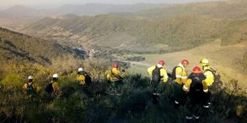 Capacitan contra incendios forestales (UNT)