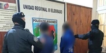 Los detenidos agredieron a los policías que hicieron el operativo\u002E