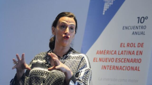 DYN20, BUENOS AIRES, 22/11/2016, lLA VICEPRESIDENTA DE LA NACION GABRIELA MICHETTI  EN EL 10 ENCUENTRO ANUAL DE ABECEB, EM EL YACHT CLUB PUERTO MADERO. FOTO:DYN/LUCIANO THIEBERGER. ciudad de buenos aires gabriela michetti vicepresidenta de la nacion 10 en