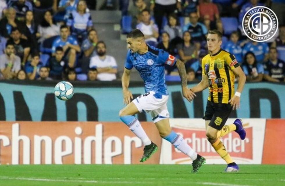 Ni con técnico que debuta gana: se lo empataron al Belgrano de Caruso