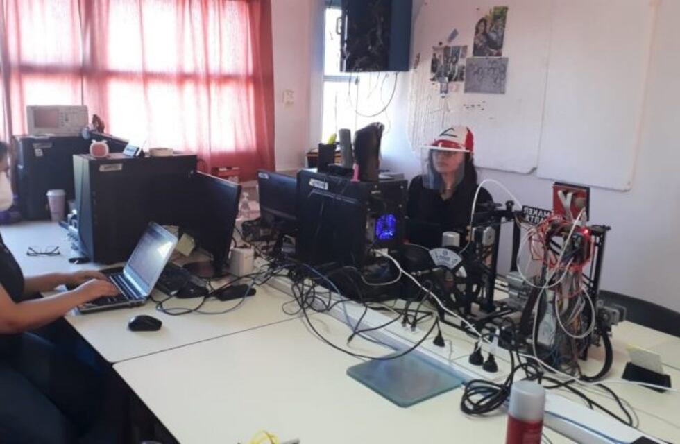 Coronavirus: Unidad tecnológica de la UNPA desarrolla impresoras 3D e imprime prototipos