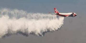El aviu00f3n Supertanker, la aeronave cisterna mu00e1s grande del mundo.