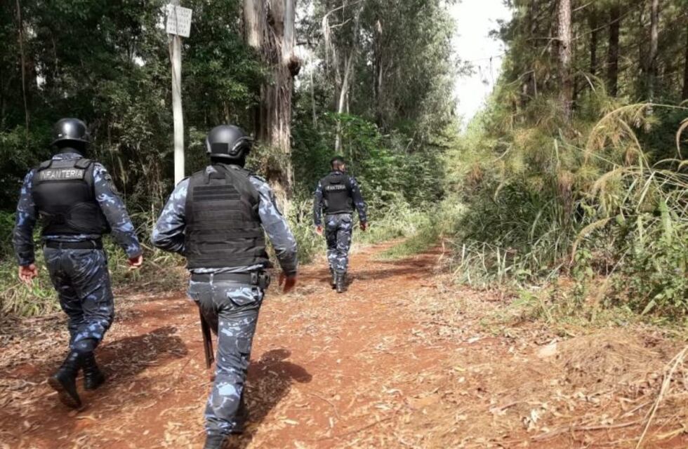 La policía reforzó el operativo de búsqueda del evadido de la comisaría de Puerto Esperanza