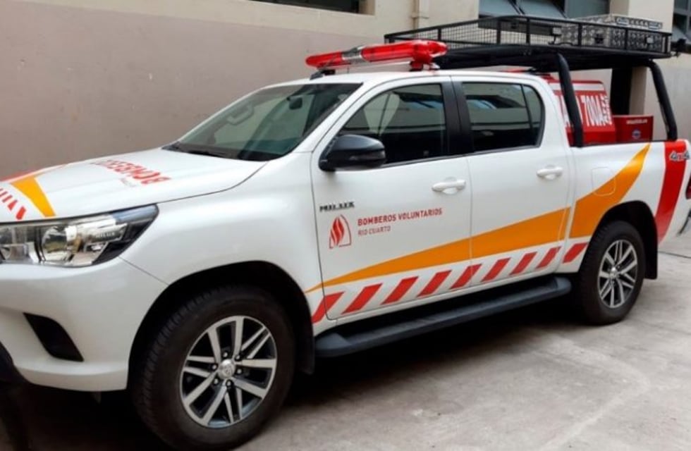 Dos 4x4 del narcoescándalo de Río Cuarto fueron entregadas a Bomberos