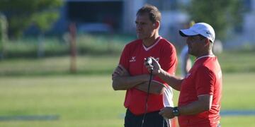 Darío Franco aceita la el equipo que tiene en mente, y al que todavía le falta el delantero principal\u002E