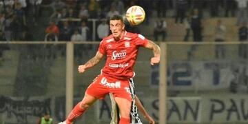 El volante central Adrián Arregui se despedirá esta noche de San Martín\u002E Seguirá su carrera en Europa\u002E