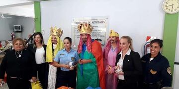 Reyes Magos visitaron el geriátrico