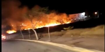 Incendio Dique El Jumeal