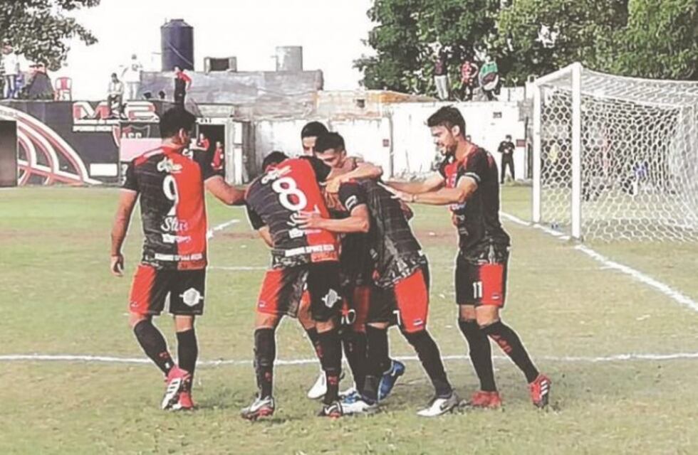 Torneo Federal: Andino goleó a San Lorenzo de Córdoba y clasificó a cuartos de final