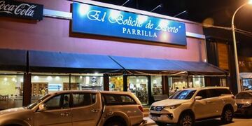 Delincuentes robaron $500 mil de una reconocida parrilla en Neuquén\u002E